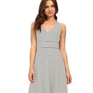 ADRIANNA PAPELL stripe sleeveless Ottoman fit & flare stretch cross back dress